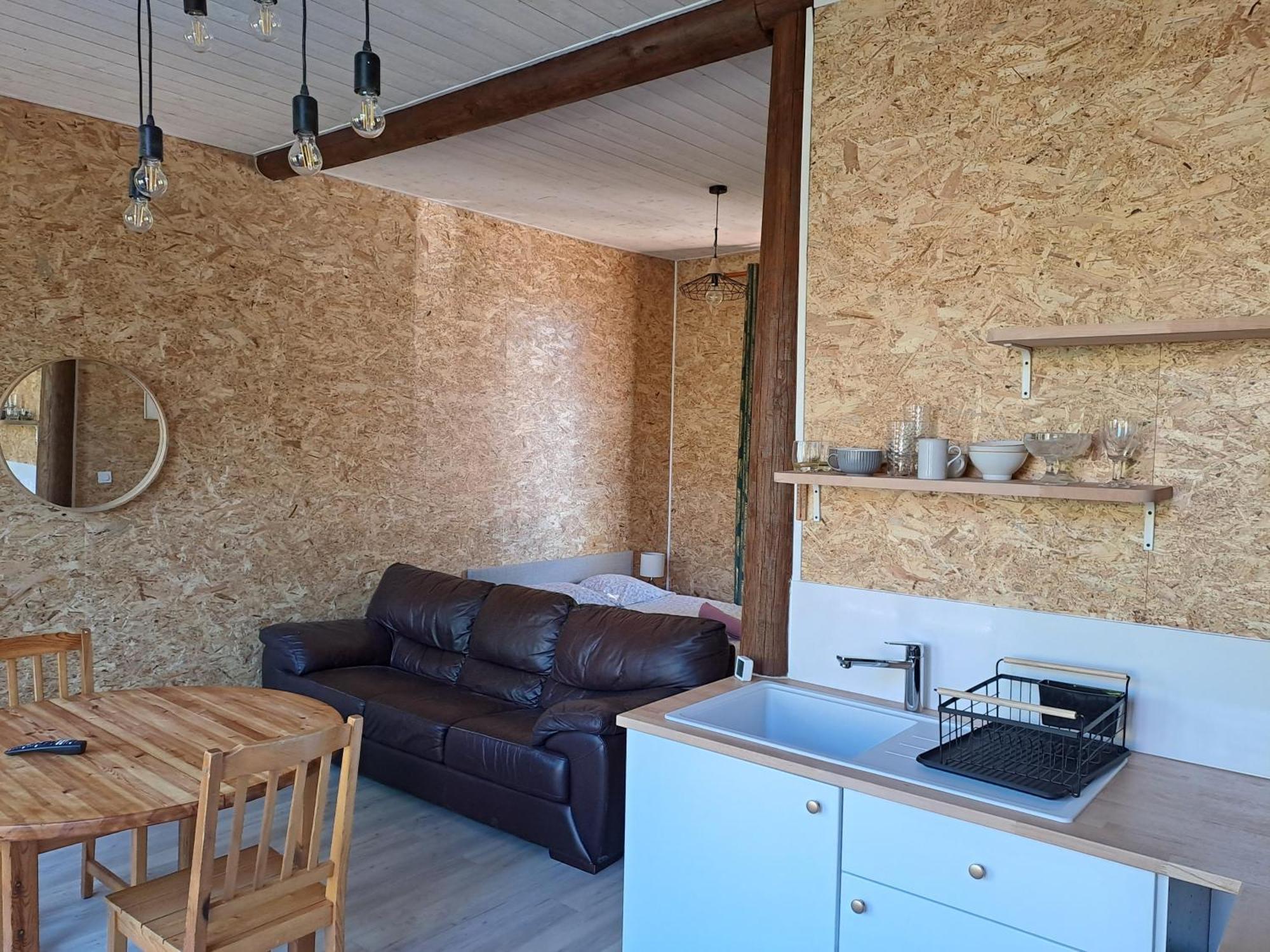 Aparthotel Kilometre 99 Pont-Sur-Yonne Exteriér fotografie